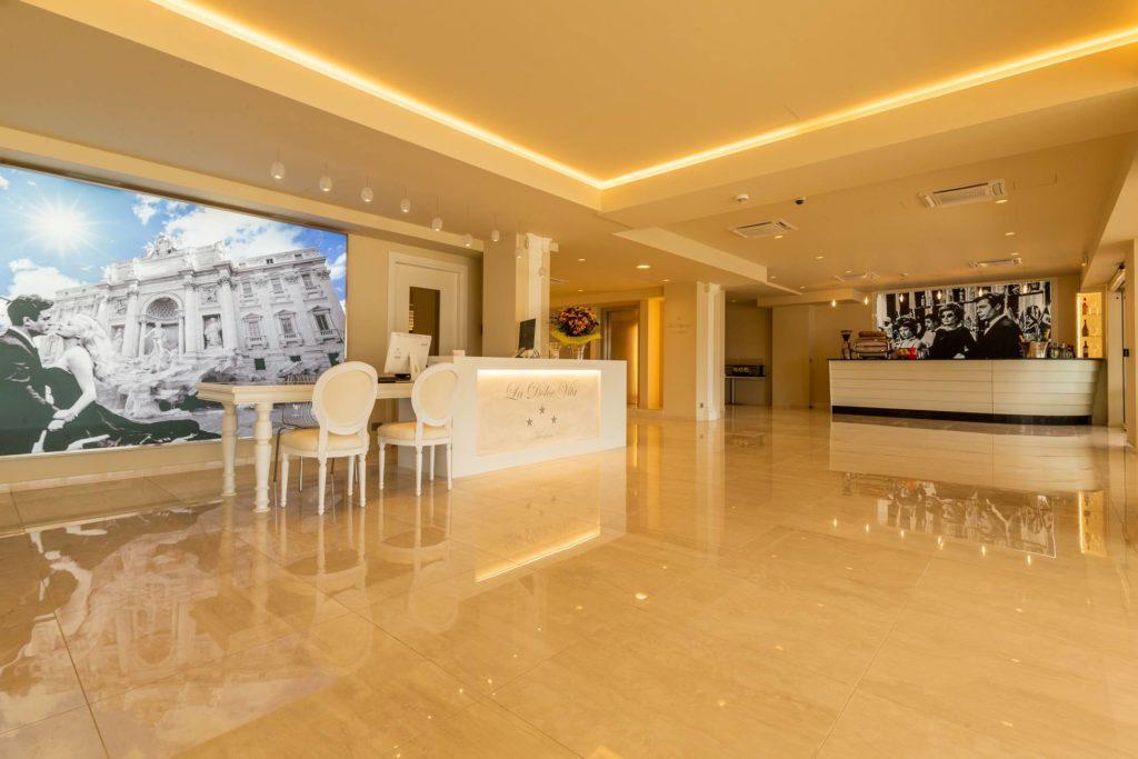 La Dolce Vita Hotel Menton Kültér fotó